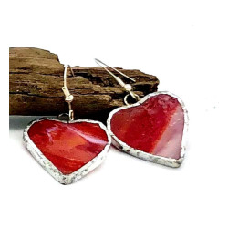 Boucles d'oreilles Cœur rouge opaque