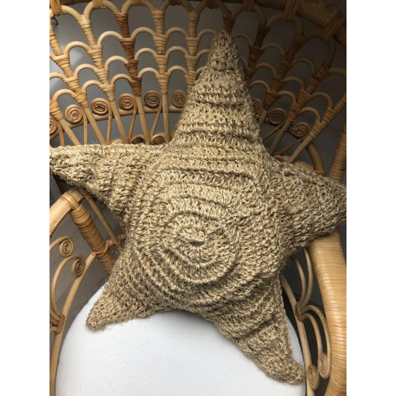 Coussin étoile en sisal