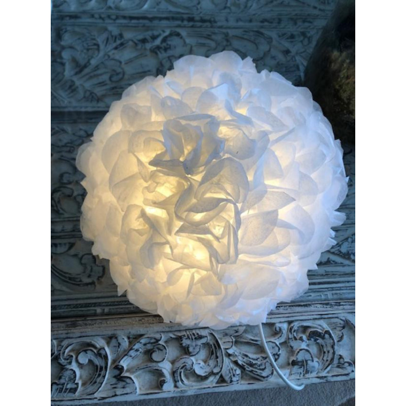 Lampe fleur en papier de soie à poser