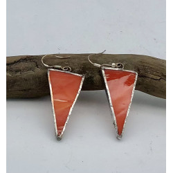 Boucles oreille triangulaire rouge