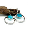 Boucles d'oreilles pastille bicolore bleu clair et transparent