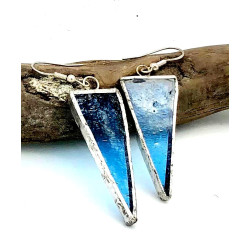 Boucles d'oreilles triangle bleu clair